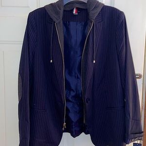 TOMMY HILFIGER BLUE PINSTRIPE BLAZER W/DETACHABLE SLATE GRAY HOODIE-SIZE 14 NWT